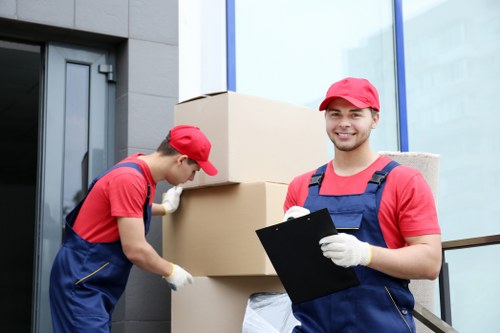 Man and van service helping with a Dagenham home move