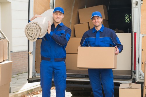 Packing and loading support for removals in Dagenham