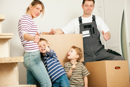 Residential moving truck service for flats and houses in Dagenham